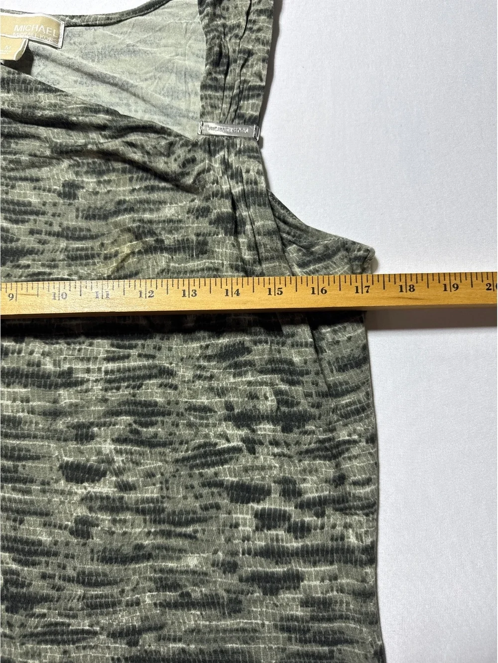 Michael Kors Medium Green Patterned Sleeveless Top with Logo